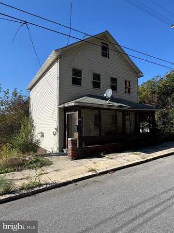 825-827 STEEL STREET, JOHNSTOWN, PA 15901