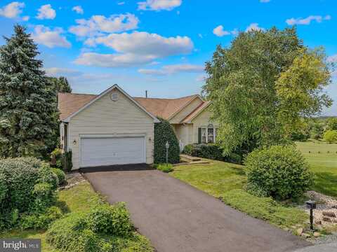 67 SHOAL CREEK CT., MARTINSBURG, WV 25405