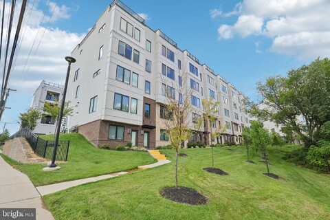 612 BREWSTER ALLEY, KING OF PRUSSIA, PA 19406
