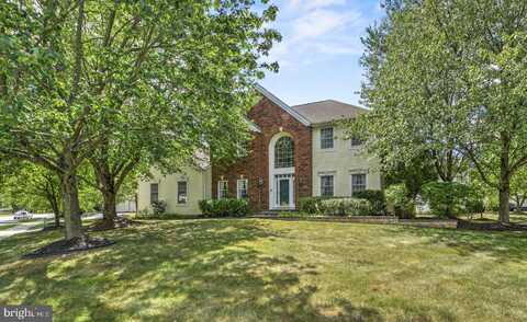 69 FRANKLIN DRIVE, PLAINSBORO, NJ 08536