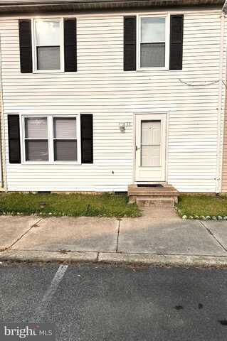 33 PARK SQUARE DRIVE, INDIAN HEAD, MD 20640