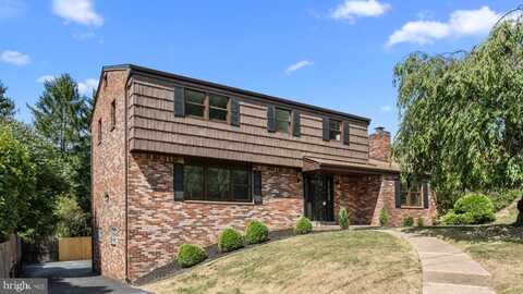 105 CALMONT DRIVE, PITTSBURGH, PA 15235