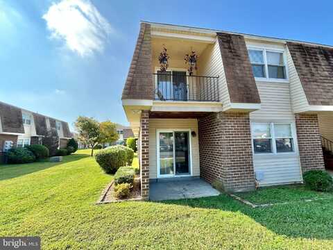 13 FLORENCE TOLLGATE PLACE, BURLINGTON, NJ 08016