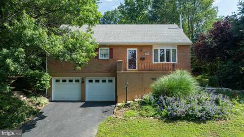 97 WYOMISSING HILLS BOULEVARD, READING, PA 19609