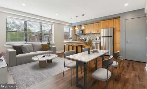 212 OAKWOOD STREET SE, WASHINGTON, DC 20032