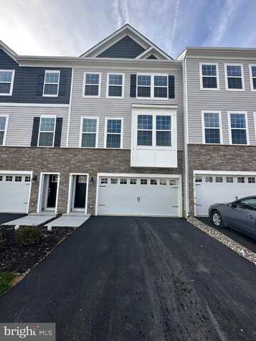 6 LILAC CIRCLE, MOUNT LAUREL, NJ 08054