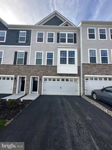 6 LILAC CIRCLE, MOUNT LAUREL, NJ 08054