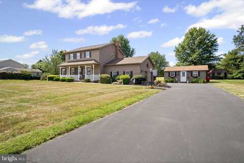 182 KERRSVILLE ROAD, CARLISLE, PA 17015