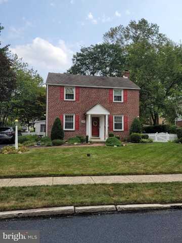 243 RAMBLING WAY, SPRINGFIELD, PA 19064