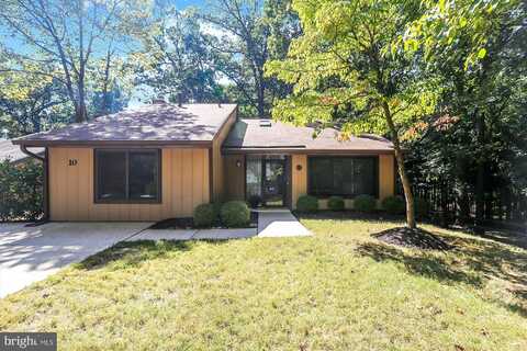 10 SCANDIA WAY, ROCKVILLE, MD 20850