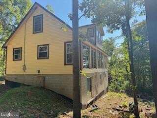 4801 OBSERVATORY LANE, LINDEN, VA 22642