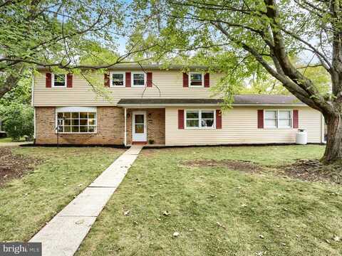 1040 S WEST STREET, CARLISLE, PA 17013