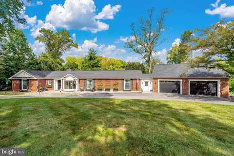 506 DOGWOOD LANE, CONSHOHOCKEN, PA 19428
