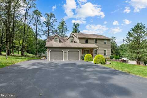 240 RUTH ROAD, FLEETWOOD, PA 19522