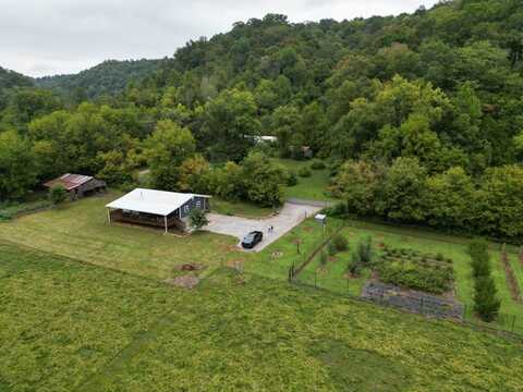 5930 Wet Mill Creek Rd, Celina, TN 38551