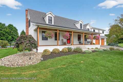 1 Janine Place, Highland, NY 12528