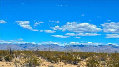 3135 W Desert Candle Drive, Yucca, AZ 86438