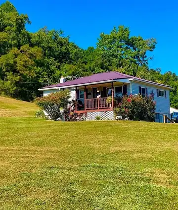 7691 Proctor Creek Road, Proctor, WV 26055