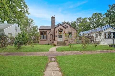 713 Riehl Street, Waterloo, IA 50703