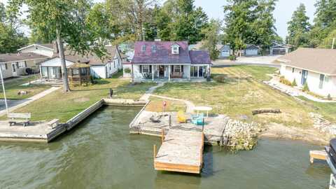 10801 Buckeye Drive, Huntsville, OH 43324