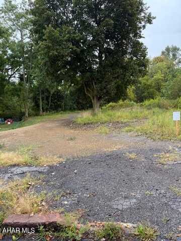 1320-1324 N 4th Avenue, Altoona, PA 16601