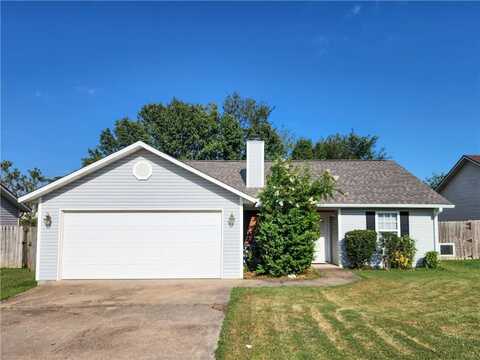 1103 Brentwood LN, Siloam Springs, AR 72761