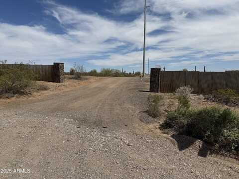 41500 N 251st Avenue, Morristown, AZ 85342