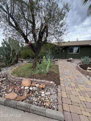 17614 N 16TH Avenue, Phoenix, AZ 85023