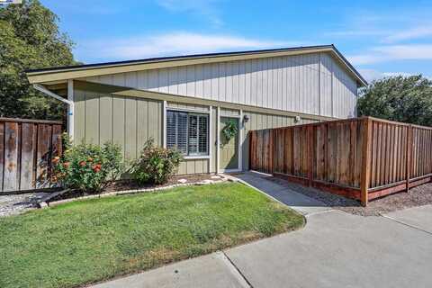 556 Morgan Cmn, Livermore, CA 94551