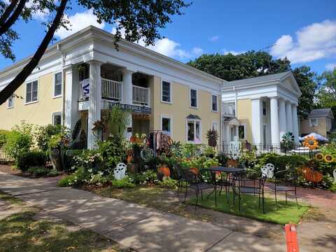 228 S. 3rd Street, Geneva, IL 60134