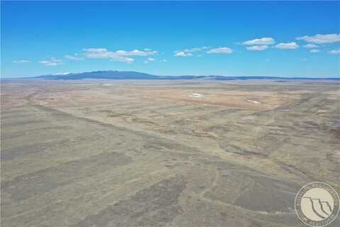 101 Feather Lane, Lavina, MT 59046