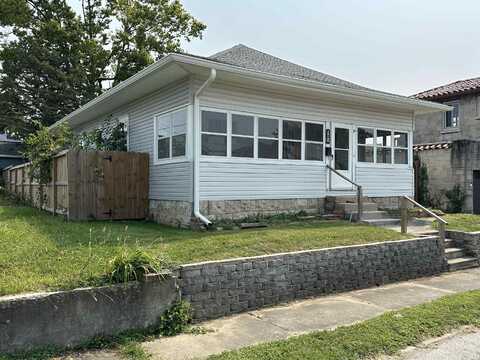 1320 Q STREET, Bedford, IN 47421