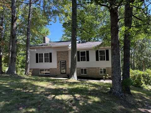 211 Redbud Drive, BECKLEY, WV 25801