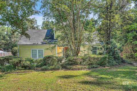 125 Volanta Avenue, Fairhope, AL 36532
