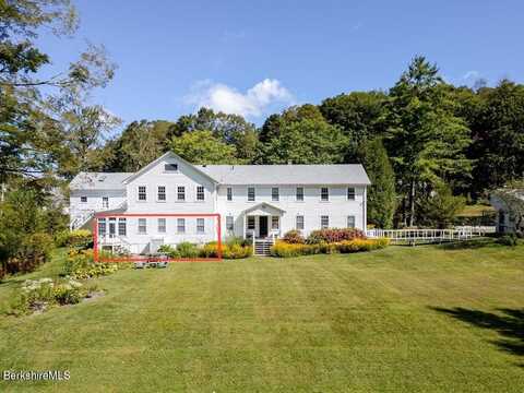 454 Main Rd, Monterey, MA 01245