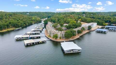 6570 Pelican Drive unit: 305, Osage Beach, MO 65065