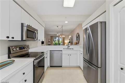 9350 Highland Woods, BONITA SPRINGS, FL 34135