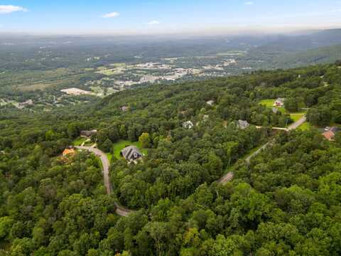 923 & 1005 Sandstone Terrace, Soddy Daisy, TN 37379
