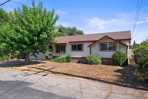 497 San Joaquin Ave, Angels Camp, CA 95221