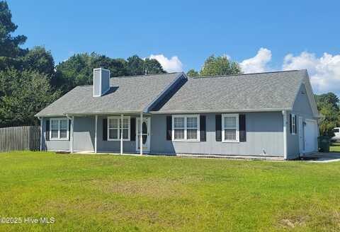 101 Glenwood Drive, Hubert, NC 28539