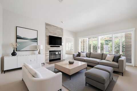 48613 Calle Esperanza, La Quinta, CA 92253