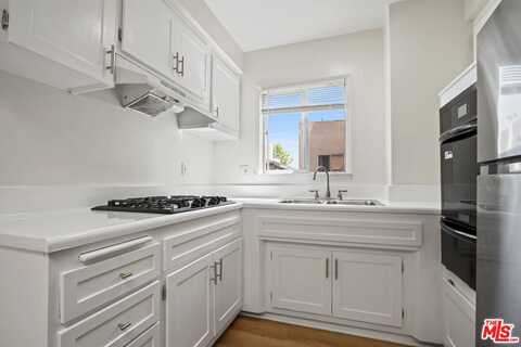 1134 N Clark St, West Hollywood, CA 90069