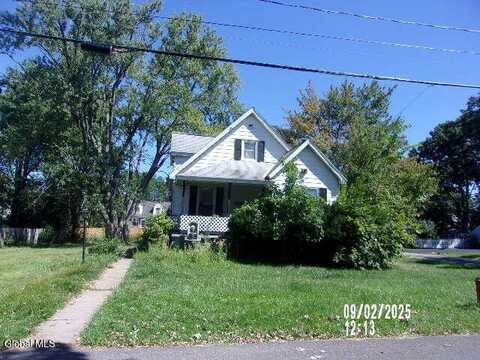 1537 Kingston Avenue, Schenectady, NY 12308
