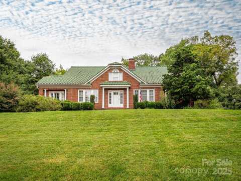 121 Louise Drive SE, Concord, NC 28025