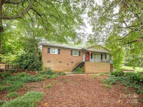 8432 Wilson Woods Drive, Mint Hill, NC 28227