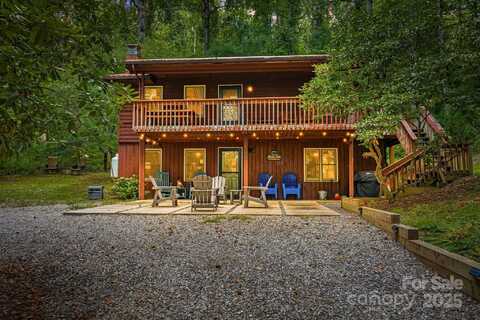 196 Hamburg Mountain Road, Weaverville, NC 28787