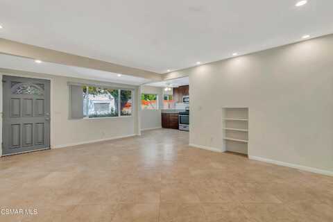 7322 Lindley Avenue, Reseda, CA 91335