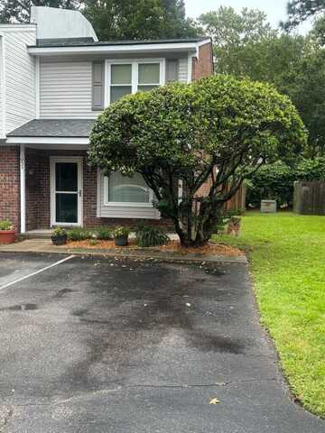 1057 Hunters Trace, Mount Pleasant, SC 29464