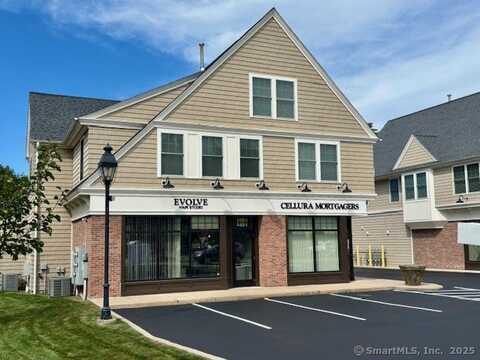67 West Main Street, Clinton, CT 06413