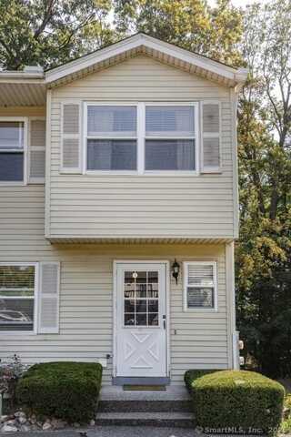 25 Padanaram Road, Danbury, CT 06811